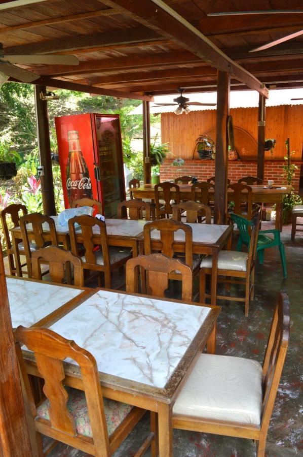 Ecohostal Palmares Del Rio Guachaca Exterior foto