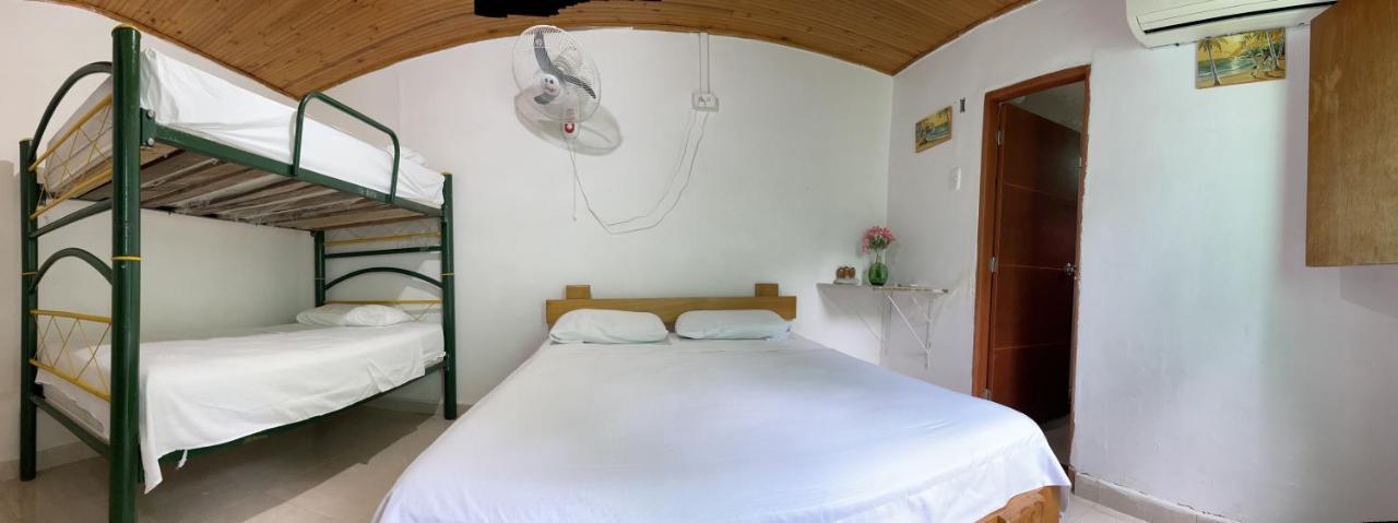 Ecohostal Palmares Del Rio Guachaca Exterior foto
